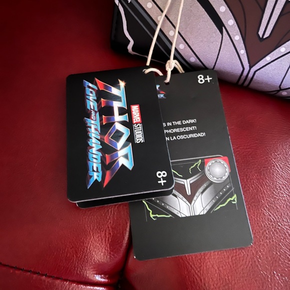 Marvel Loungefly Thor Backpack and Wallet. - Picture 3 of 9